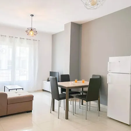600 Golem (Tirana)