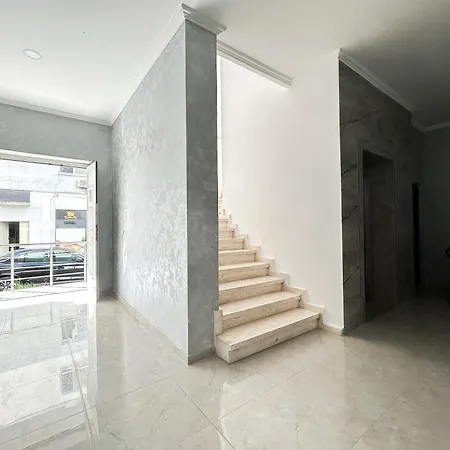 600 Apartamento *