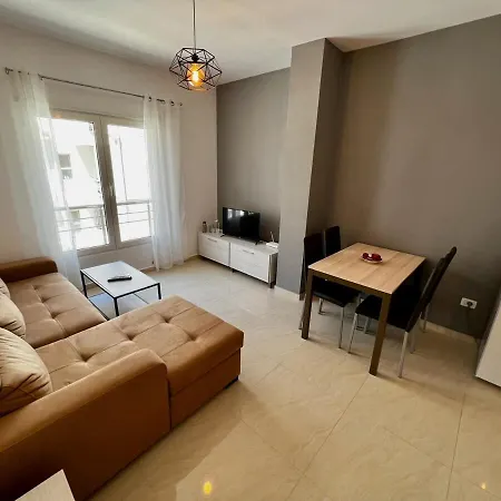 600 Apartment Golem (Tirana)
